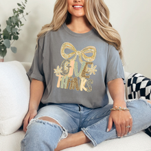 Load image into Gallery viewer, Wholesale Give Thanks Bow Graphic Tee - CC Grey Tee
