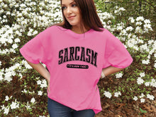 Load image into Gallery viewer, Wholesale It's how I hug Graphic Tee - GIldan Azalea
