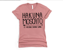 Load image into Gallery viewer, Wholesale Hakuna Mascato Graphic Tee - Pink
