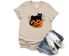 Load image into Gallery viewer, Wholesale Pumpkin Cat Graphic Tee - Burnt Orange
