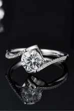 Load image into Gallery viewer, 1 Carat Moissanite 925 Sterling Silver Twisted Ring

