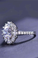 Load image into Gallery viewer, 2 Carat Moissanite Floral 925 Sterling Silver Ring
