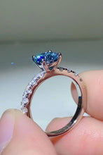 Load image into Gallery viewer, Future Style 1 Carat Moissanite Side Stone Ring
