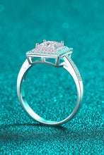 Load image into Gallery viewer, Stay Elegant 1 Carat Moissanite Ring
