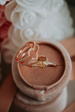Load image into Gallery viewer, Bailey Oval Champagne Rose Gold Ring Set
