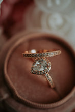 Load image into Gallery viewer, Sphere Rose Gold Cubic Zirconia Ring
