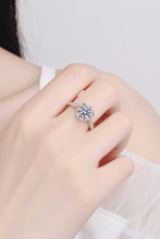 Load image into Gallery viewer, Moissanite Heart Ring
