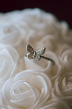 Load image into Gallery viewer, Beau Butterfly Sterling Silver Ring
