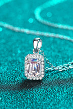 Load image into Gallery viewer, Square Moissanite Pendant Chain Necklace
